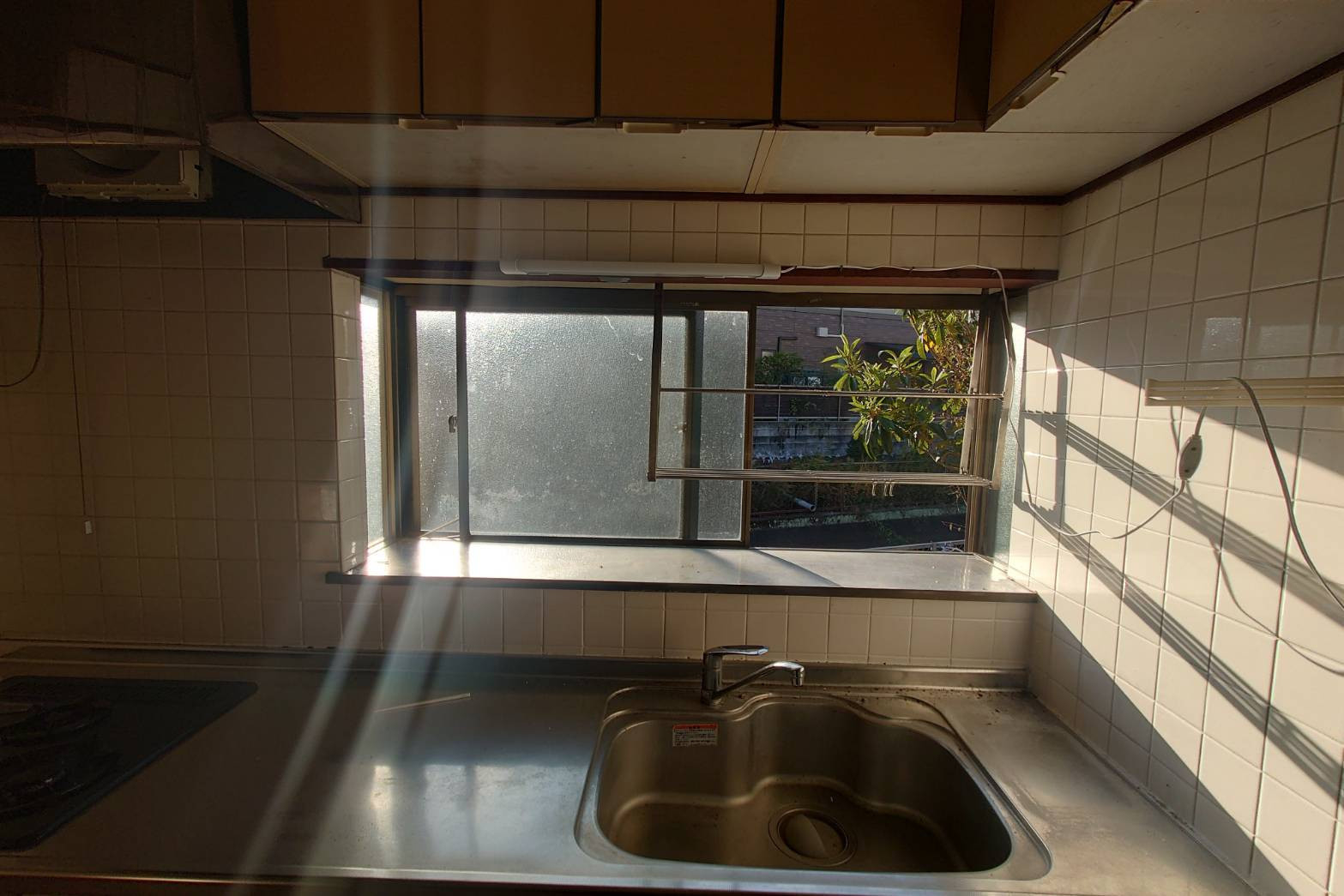 末次トーヨー住器のキッチンに内窓をの施工前の写真1