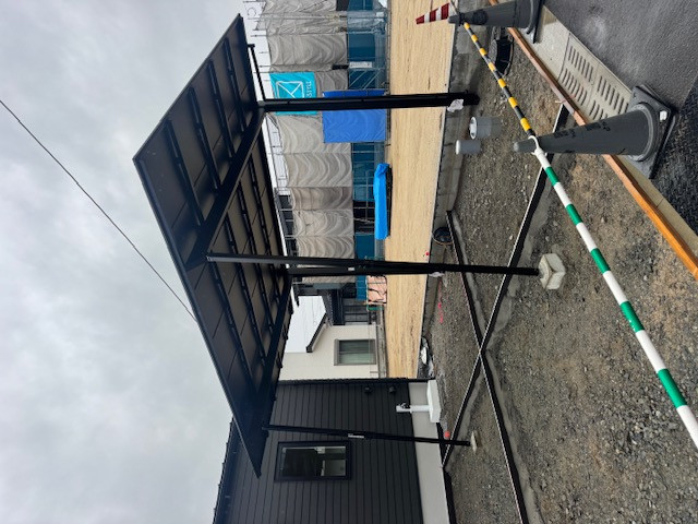 末次トーヨー住器のカーポート＊ネスカFの施工後の写真2