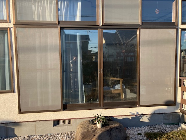 ハコニチの【窓交換】アルミ製窓から断熱樹脂サッシへの施工前の写真1