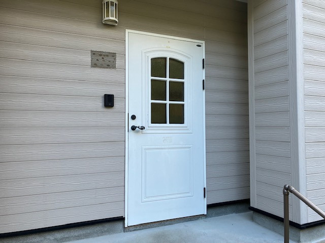 ハコニチの【リフォームドア】壁を壊さずに１DAYリフォーム＃23の施工前の写真1