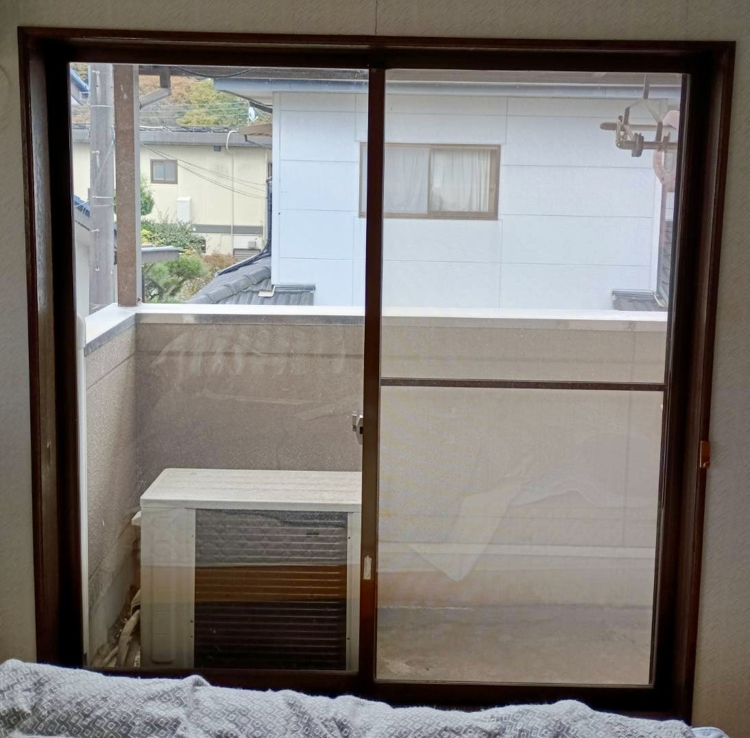 TGネクストの群馬県桐生市【補助金対象】インプラス 内窓取付け1DAYリフォームの施工前の写真1