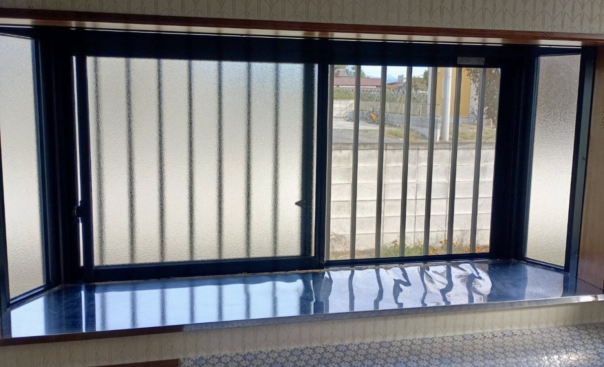 TGネクストの群馬県桐生市【インプラス】内窓取付け工事の施工前の写真1