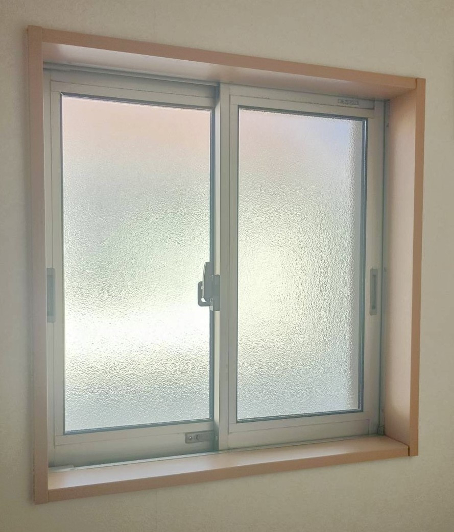 TGネクストの群馬県みどり市【LIXIL　インプラス】内窓設置1DAYリフォームの施工前の写真1