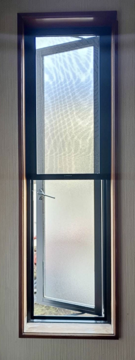 TGネクストの群馬県みどり市【インプラス　内窓】1DAYリフォームの施工前の写真1