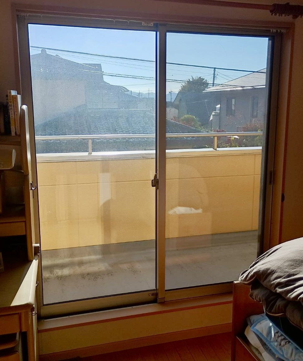 TGネクストの群馬県みどり市【リプラス　外窓交換】1DAYリフォームの施工前の写真1