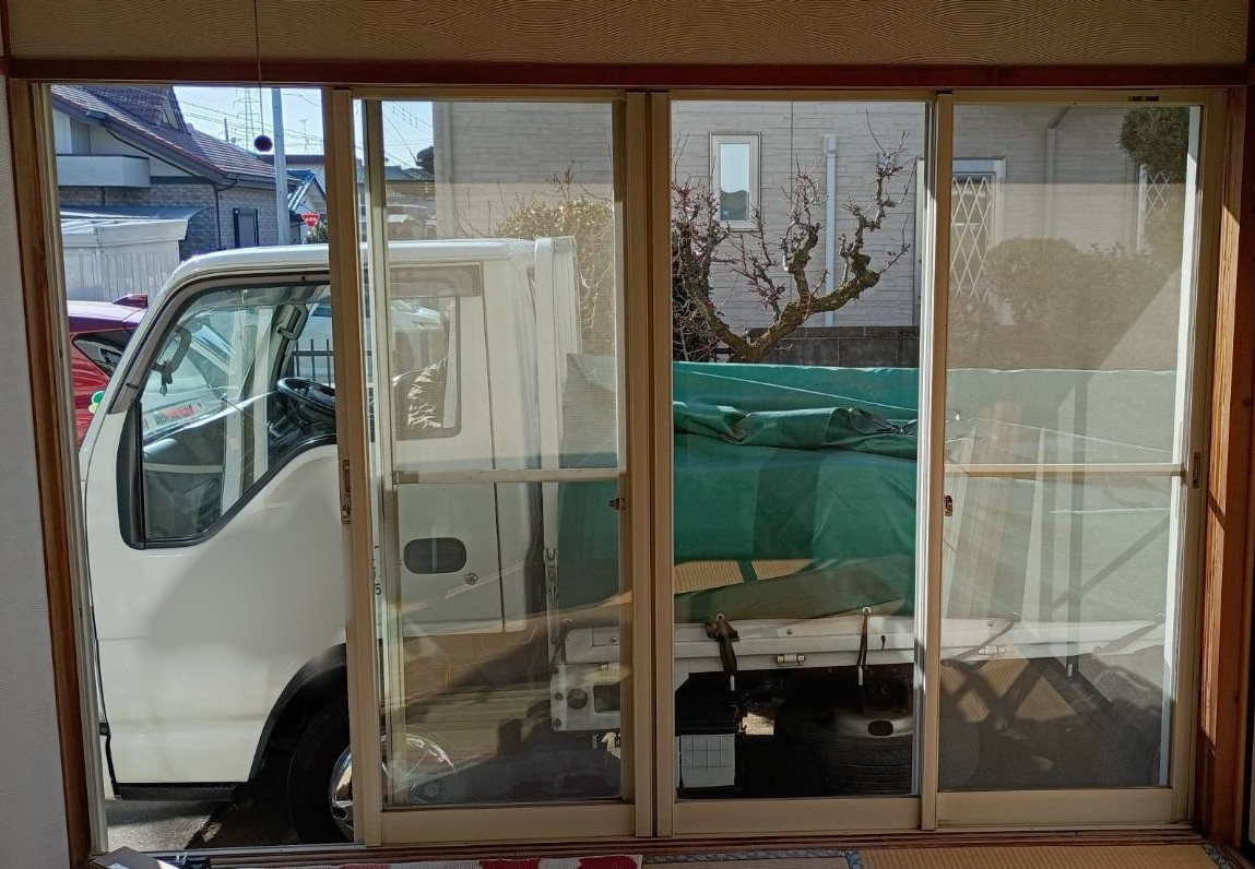 TGネクストの群馬県みどり市【LIXIL　インプラス】内窓取付け1DAYリフォームの施工前の写真1