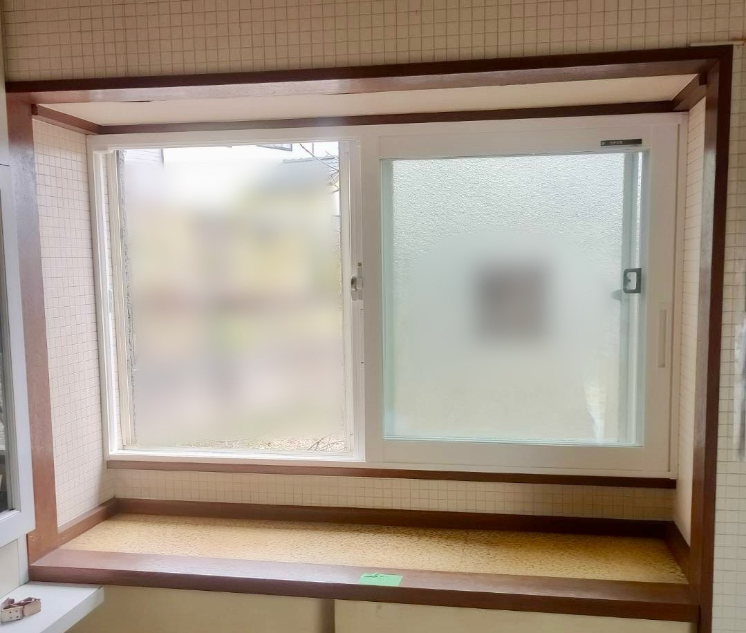 TGネクストの群馬県安中市【LIXIL　インプラス】内窓設置工事の施工後の写真1