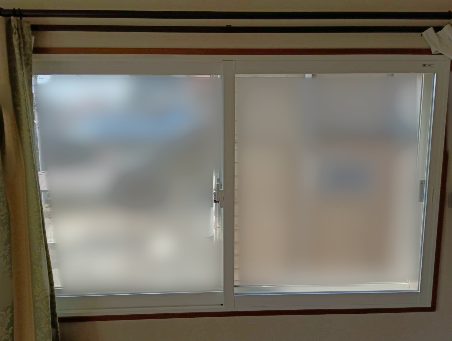 TGネクストの群馬県桐生市【LIXIL　内窓　インプラス】取り付け1DAYリフォームの施工後の写真1