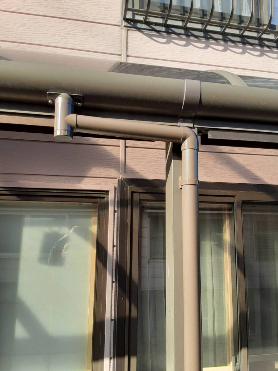 AKBT 土崎港店のLIXIL　雨樋交換☂の施工後の写真2