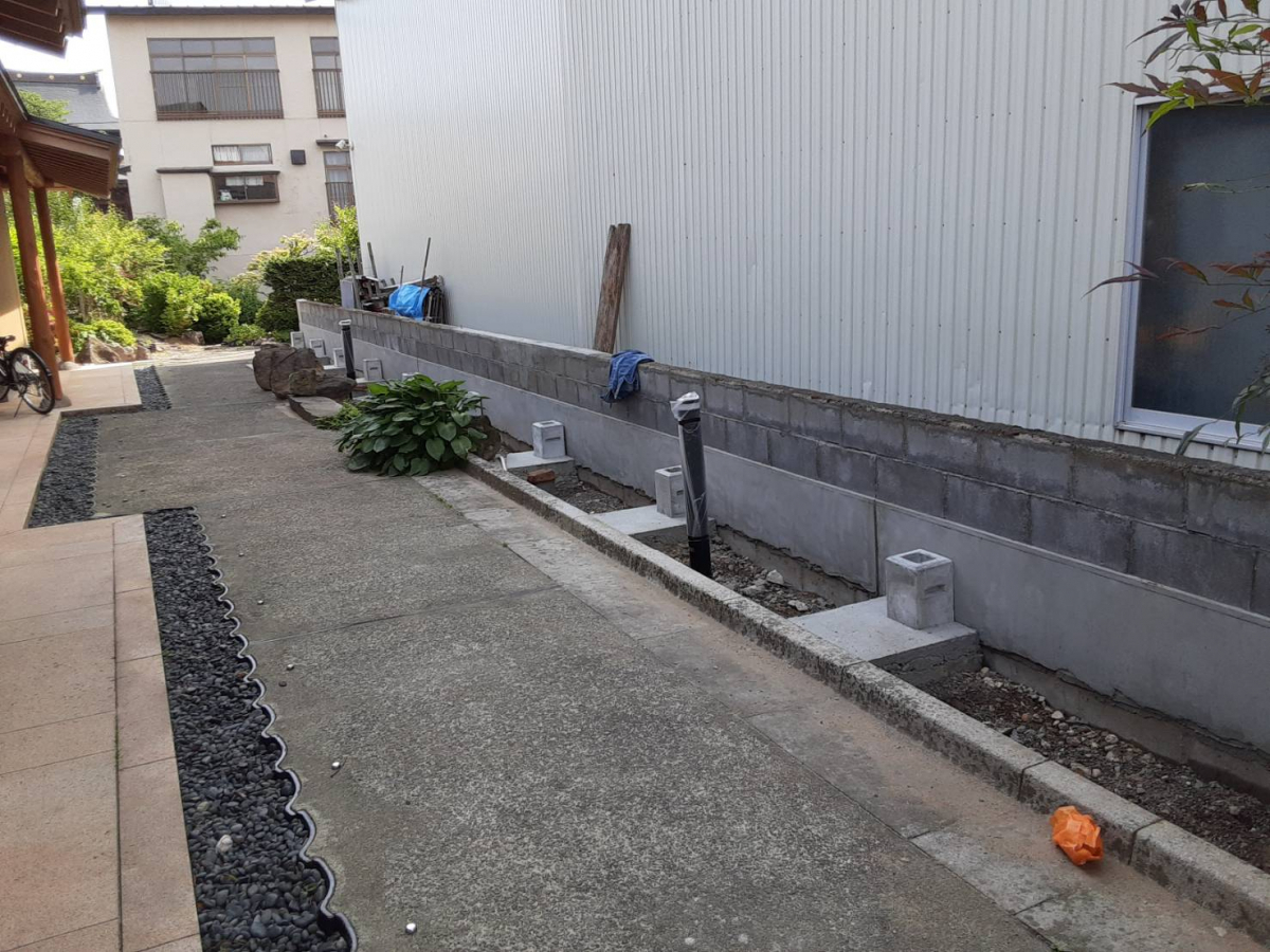 AKBT 土崎港店のLIXIL　フェンス施工🔨の施工前の写真3
