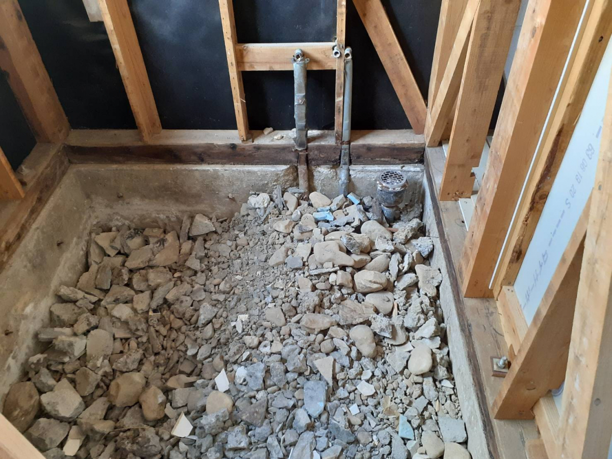 AKBT 土崎港店のバスルーム施工の施工前の写真2