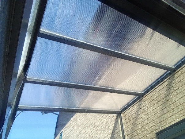 秋田ビルテックの風除室屋根修理の施工後の写真2