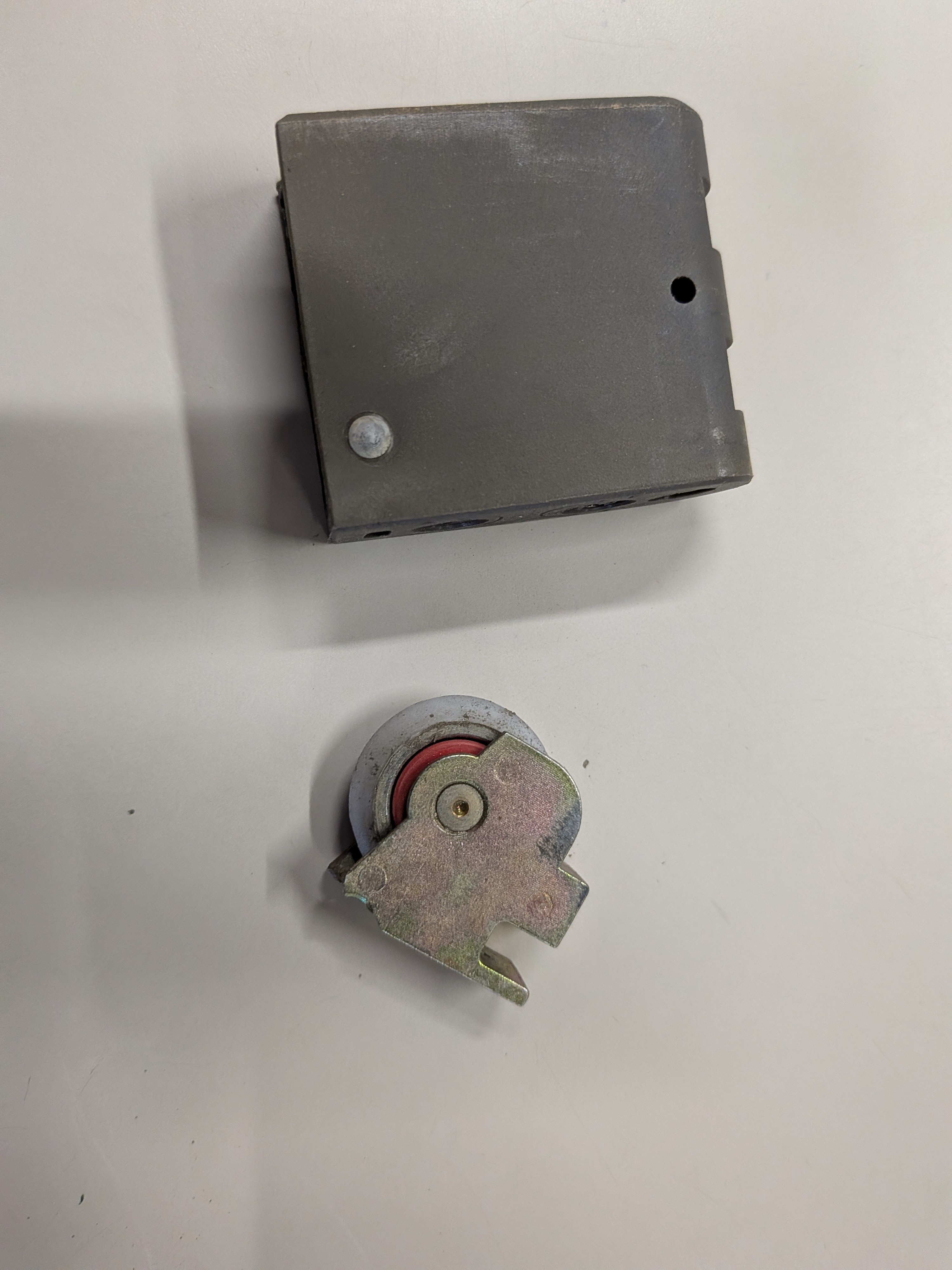 マド工房の室内ドアや室内引戸にストレスや違和感を感じたらご相談下さいの施工前の写真2