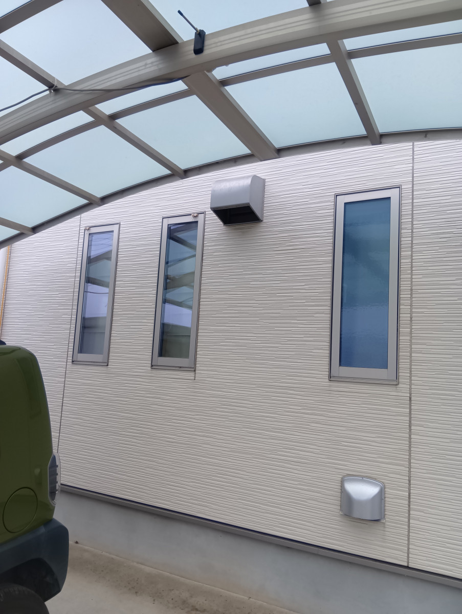 マド工房の格子取り付けの施工前の写真1