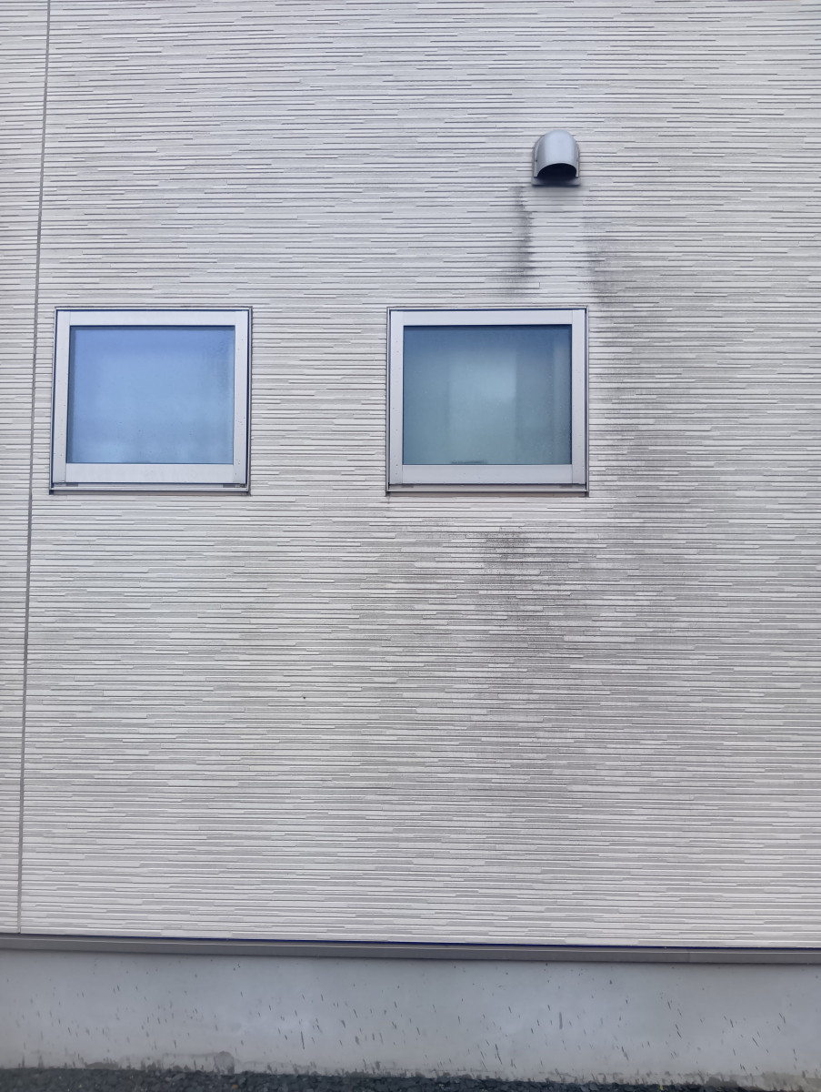 マド工房の格子取り付けの施工前の写真2