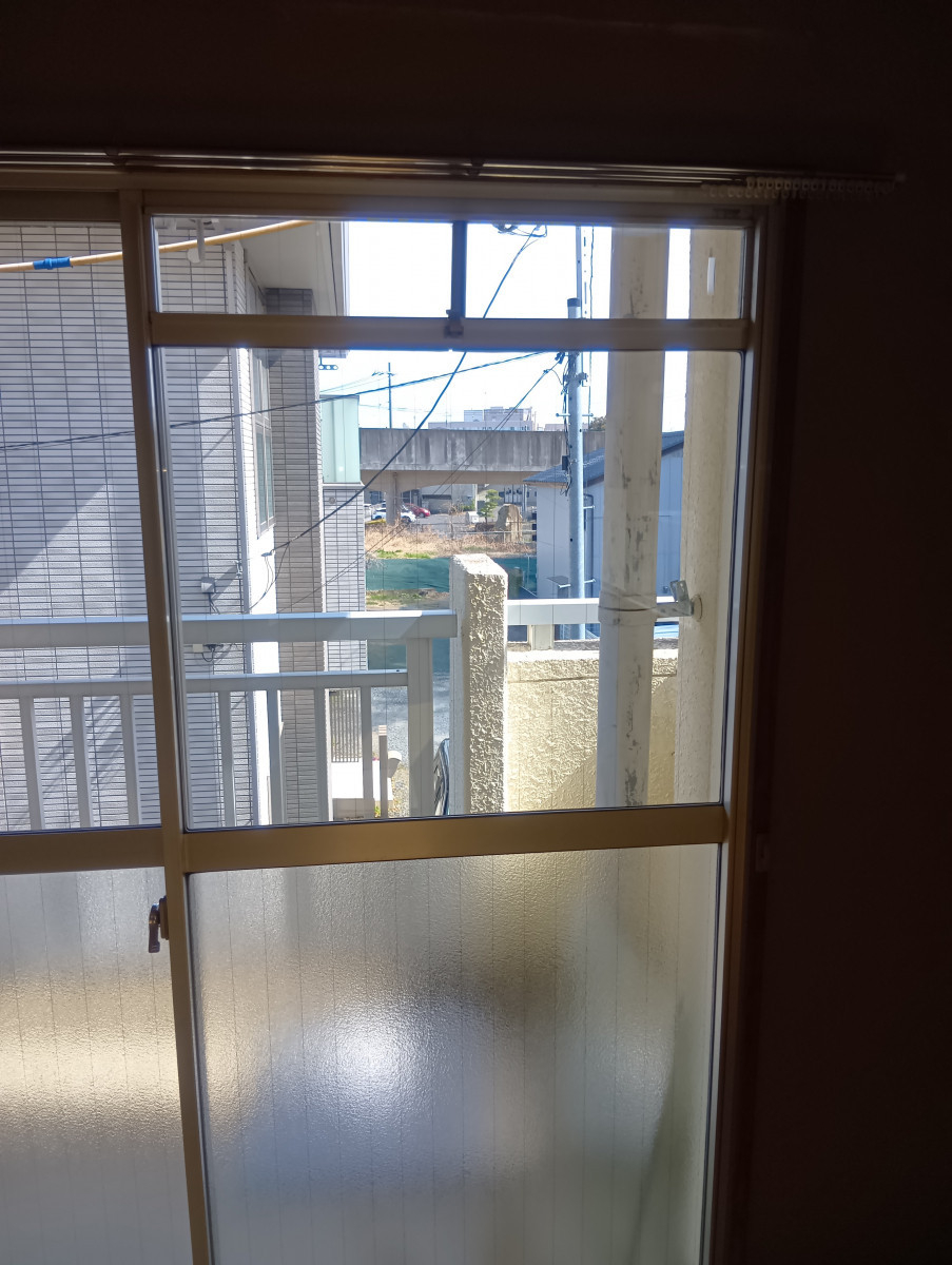 マド工房のガラス取り替えの施工後の写真1