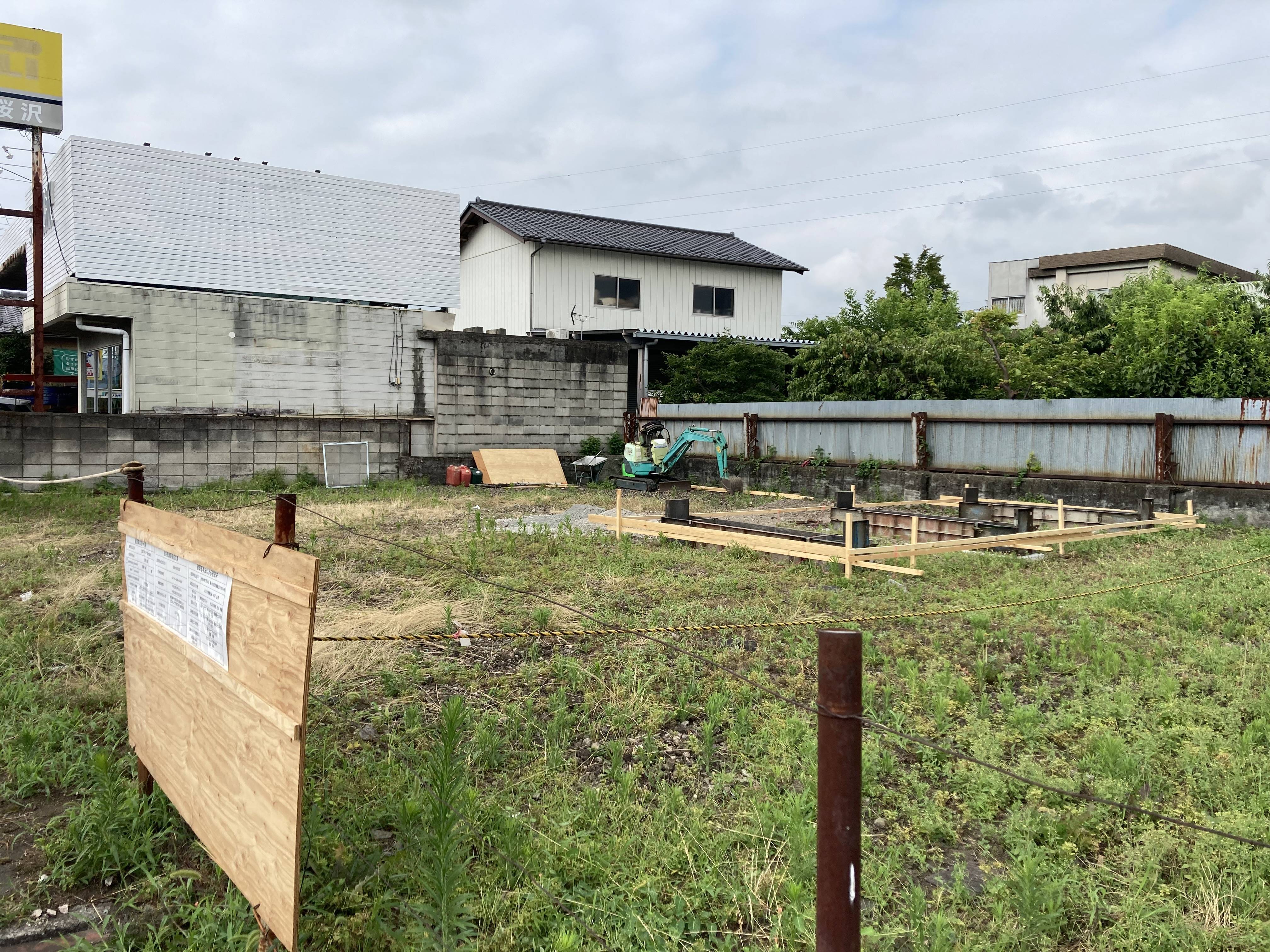 当店が出来るまで　外装編① スミック 渋川店のブログ 写真2