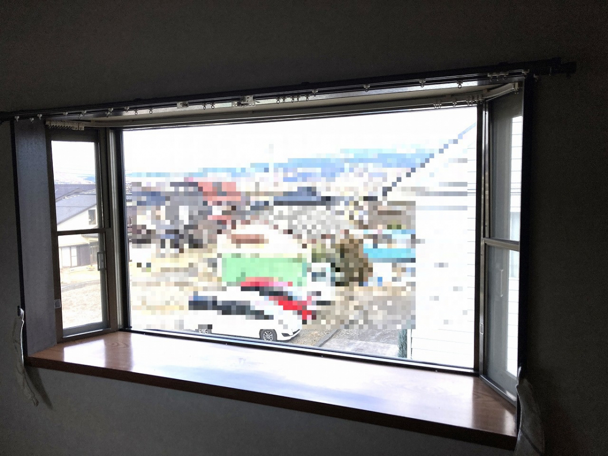 スミック 渋川店の2024窓リノベを活用して内窓インプラスを取り付けさせて頂きました！【渋川市】の施工前の写真1