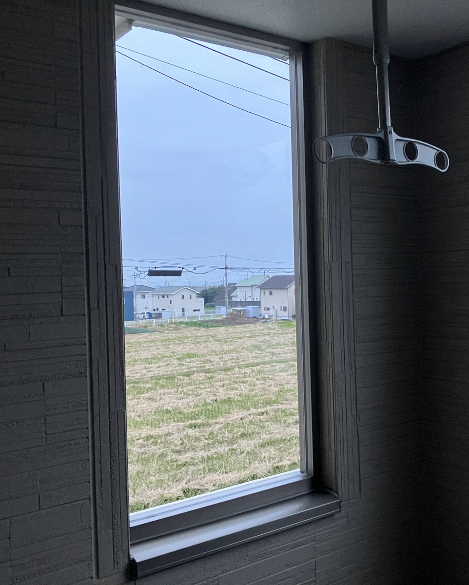 スミック 渋川店の【吉岡町】バルコニーをふさいで鳥や虫を対策しましょう‼の施工後の写真1