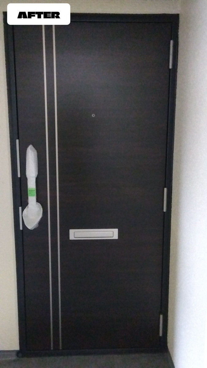 エクセルの大阪市 ｜壁を壊さず1日で交換できる！リシェントマンションドアの施工後の写真1