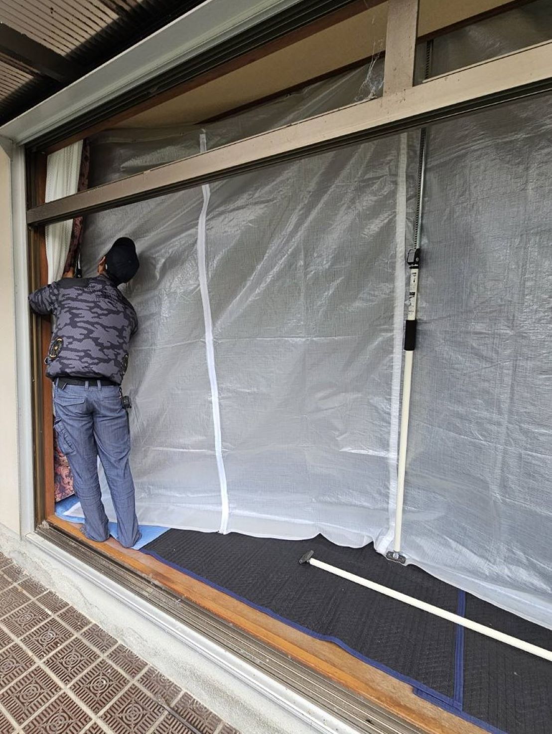 河端硝子の引き違い窓の取り替えを行いました。の施工事例詳細写真3