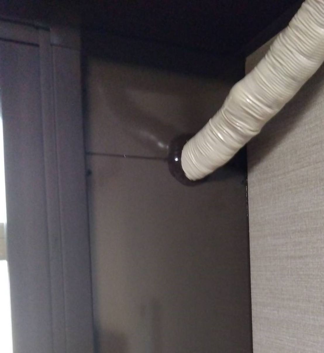 河端硝子の<寒さ対策>インプラスの取り付けを行いました。の施工事例詳細写真1