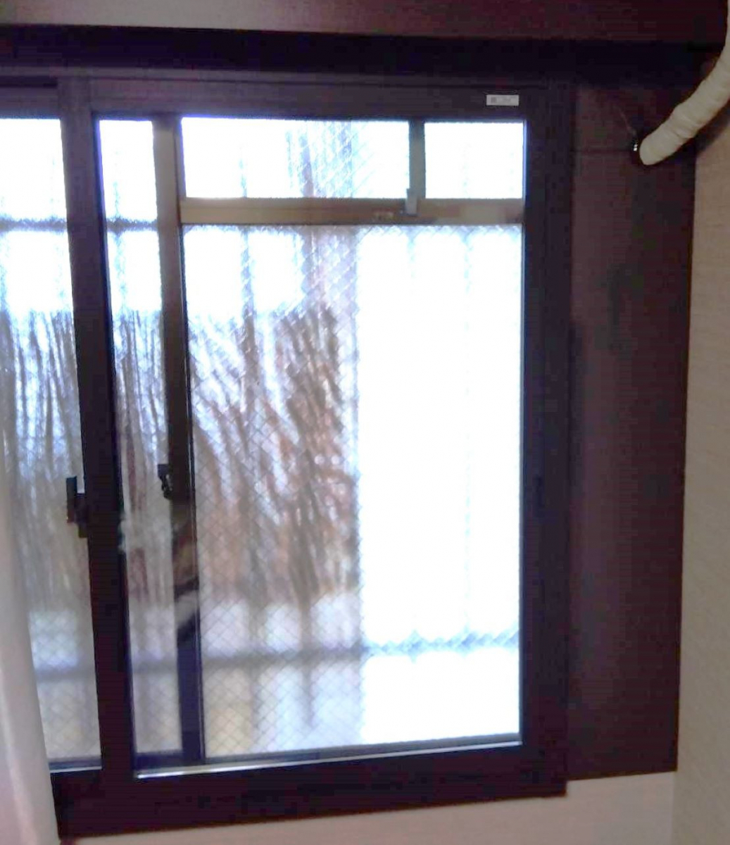 河端硝子の＜寒さ対策＞インプラスの取り付けを行いました。の施工後の写真2
