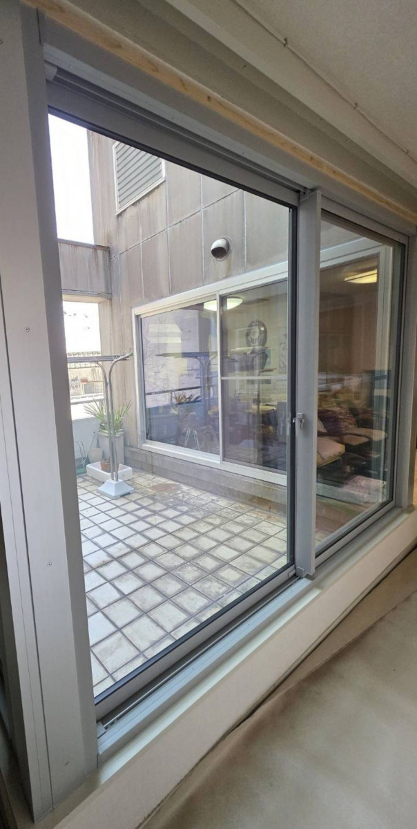 河端硝子の【補助金活用】リプラスで窓を断熱リフォーム！1日施工で快適な住まいへの施工後の写真1