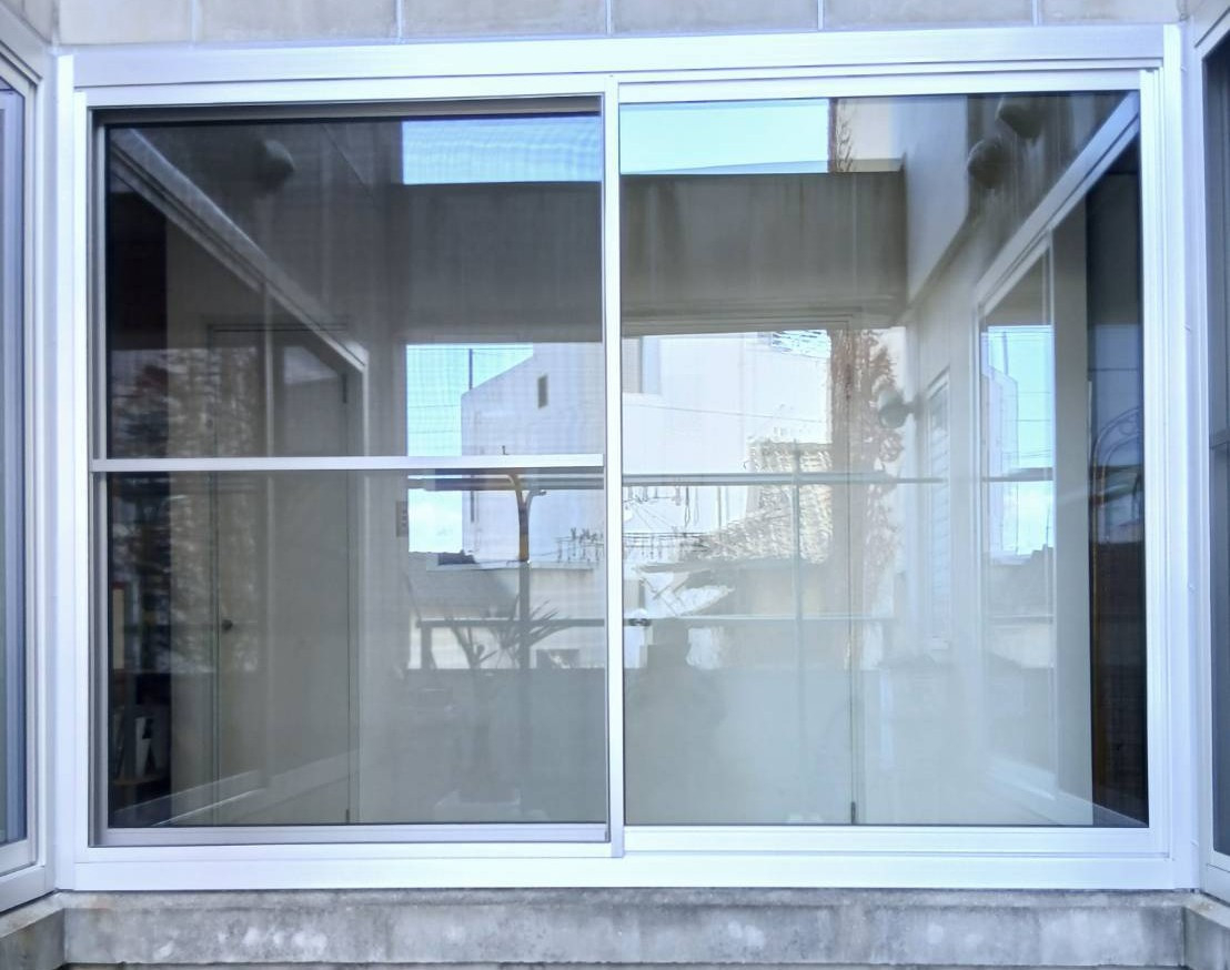 河端硝子の【補助金活用】リプラスで窓を断熱リフォーム！1日施工で快適な住まいへの施工後の写真2