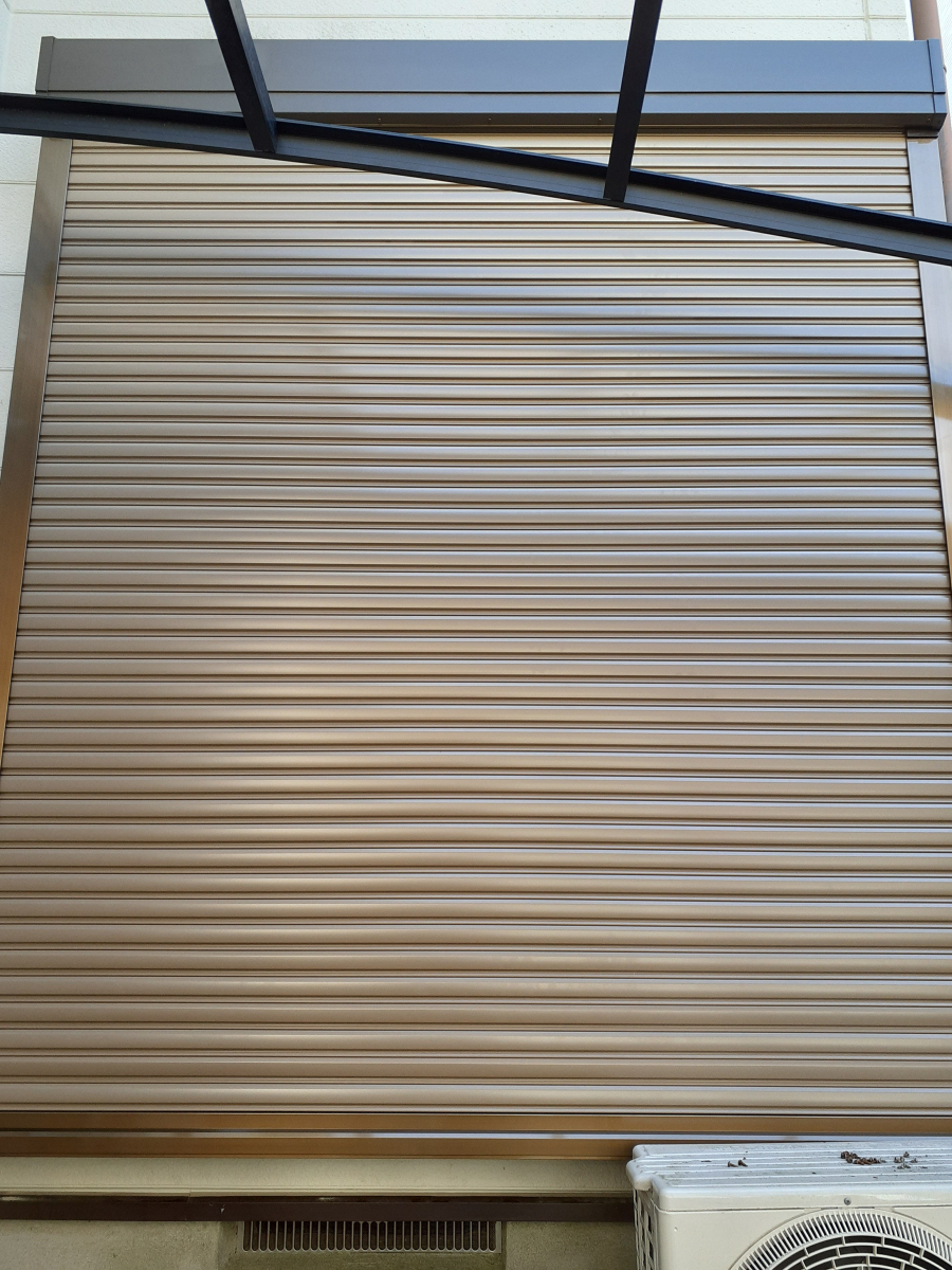 三喜の動きの悪くなった雨戸シャッター（手動）を、便利な電動式シャッターに交換！の施工後の写真3