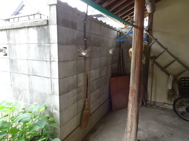 みとよの納屋の改修工事の施工前の写真2