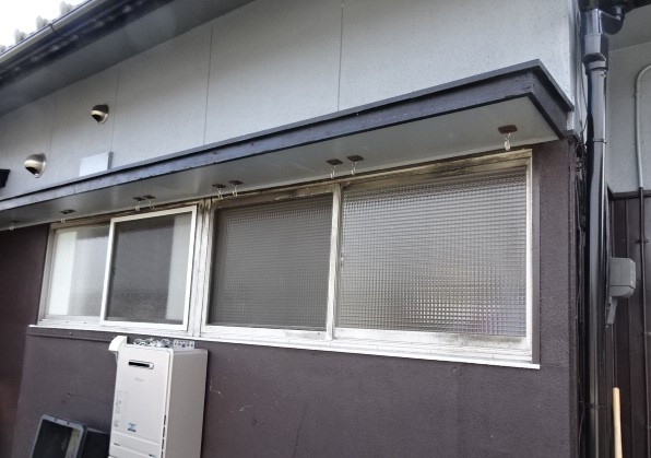 みとよの補助金を活用して中古住宅の窓改修工事の施工前の写真2