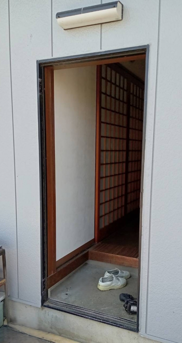 みとよのアルミサッシも古くなるとこわれます!の施工後の写真2