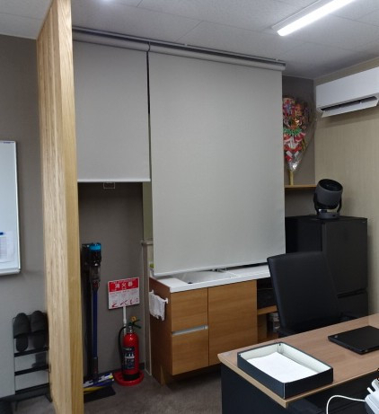 みとよの内装シェード交換の施工後の写真1