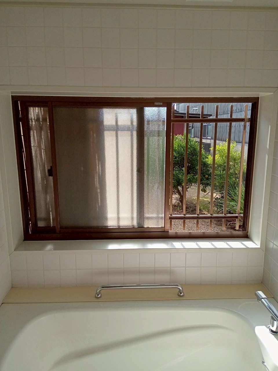 みとよの浴室インプラス工事の施工前の写真1