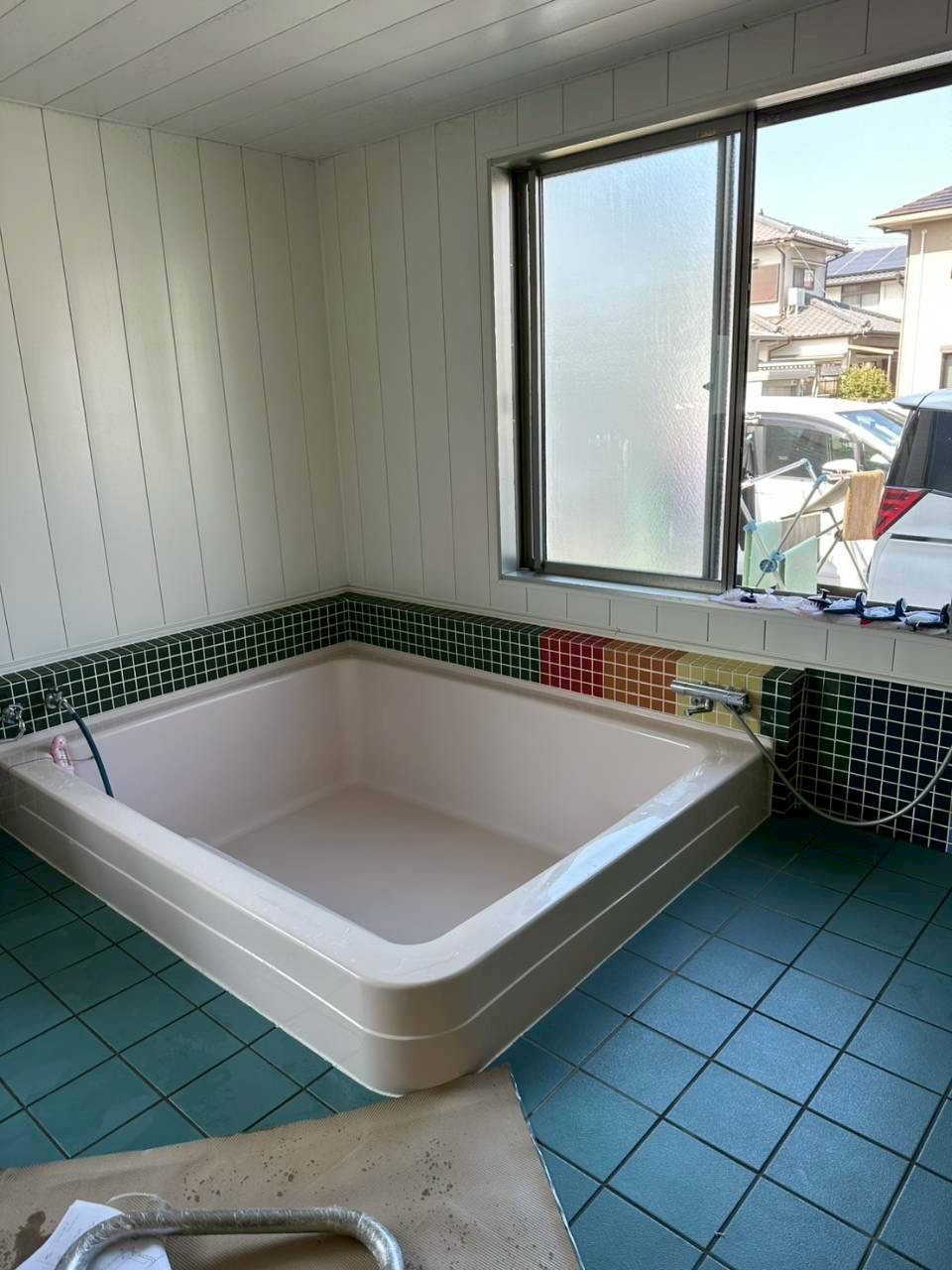 みとよの【香川県高松市】浴槽手すり工事の施工前の写真1