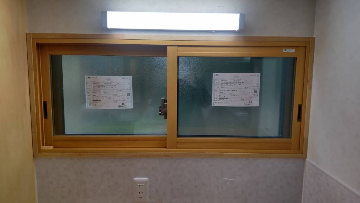ヤマセイの先進的窓リノベ事業活用事例　内窓インプラス/１DAYリフォーム/新潟市の施工後の写真2