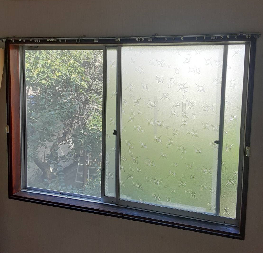 ヤマセイの内窓インプラスの取付施工例　インプラス/１DAYリフォーム/新潟市の施工前の写真2