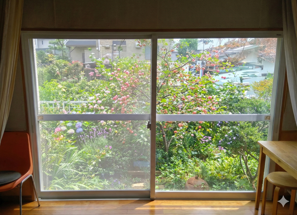 ヤマセイの【新潟市】重い二重サッシを解消！「防音・断熱」を高めた内窓リフォームの施工後の写真1