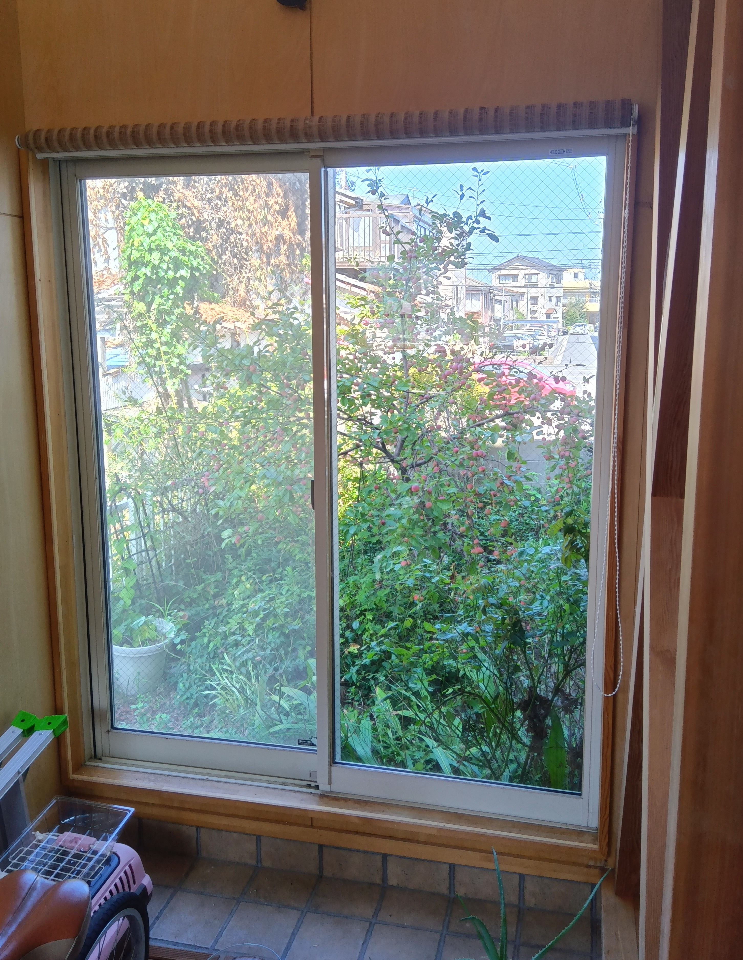 ヤマセイの【新潟市】補助金で一棟まるごと内窓！電車音も気にならない快適住宅への施工前の写真1