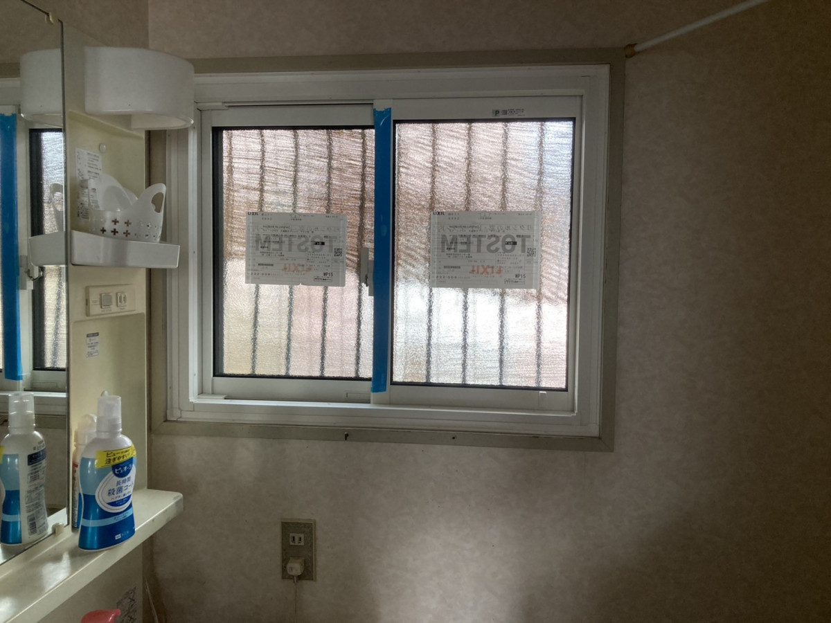 江頭トーヨー住器の窓ﾘﾉﾍﾞ活用による窓ｶﾊﾞｰ工事の施工後の写真1