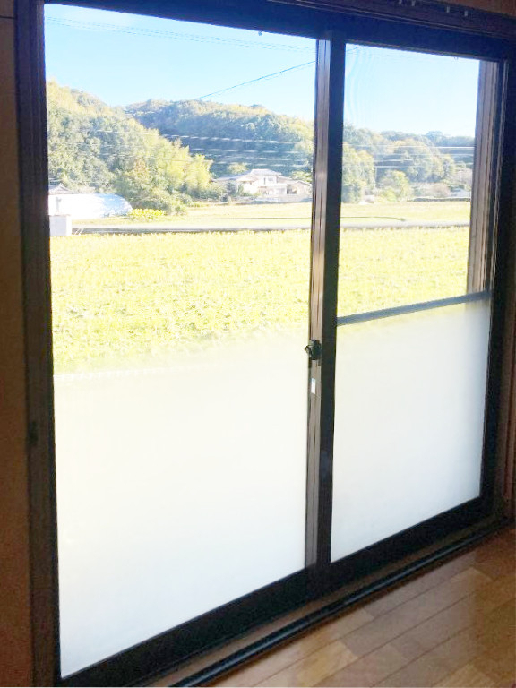 ディー・エー・コーポレーションのリクシル「インプラス（内窓）」を補助金で取り付けました。の施工前の写真1