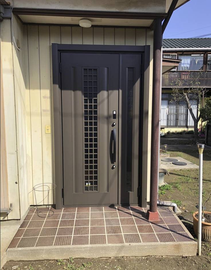 Reプレイス高崎の玄関ドア交換しました😊の施工後の写真1