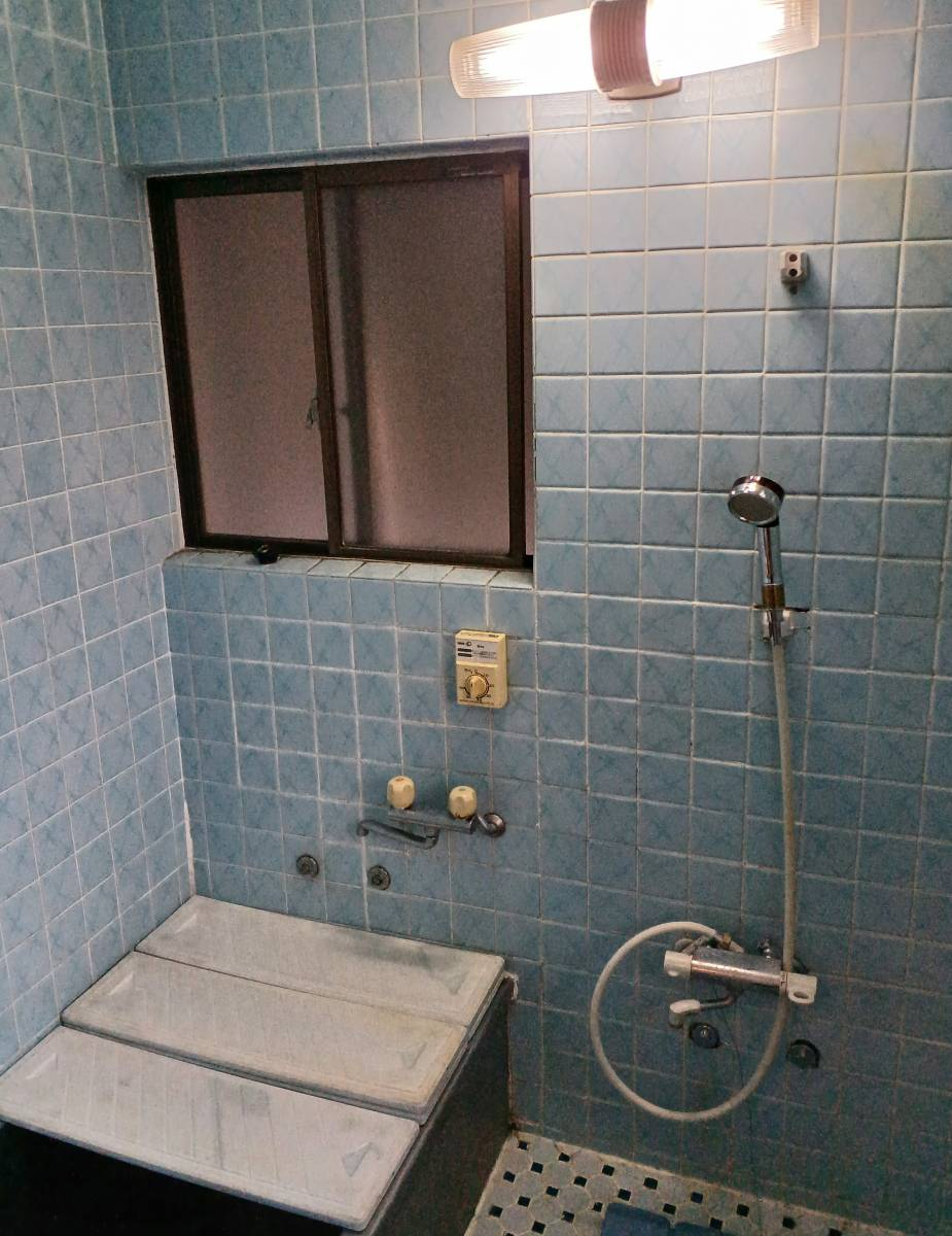 Reプレイス高崎のお風呂の改修工事をしました😃の施工前の写真1