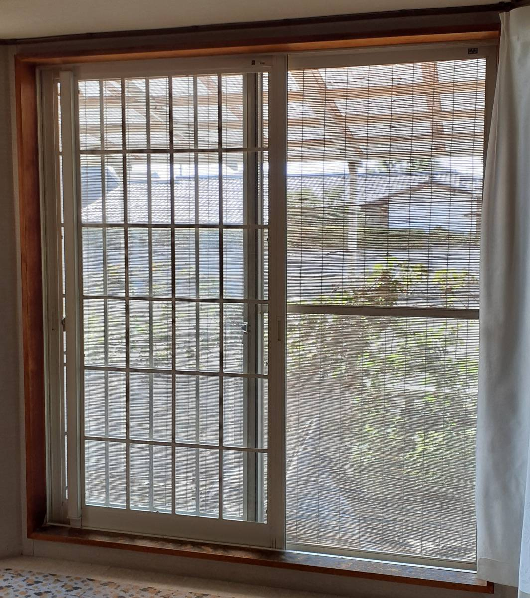 Reプレイス高崎の内窓設置で暑さも解消させるの施工前の写真1
