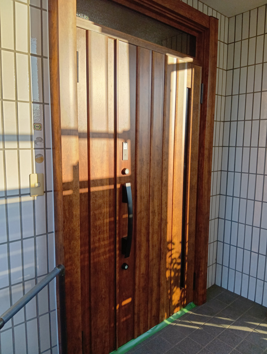 Reプレイス高崎のスピード施工で叶える「安心・快適」な毎日。LIXIL高断熱ドアで夏涼しく冬暖かい住まいへ！の施工後の写真1