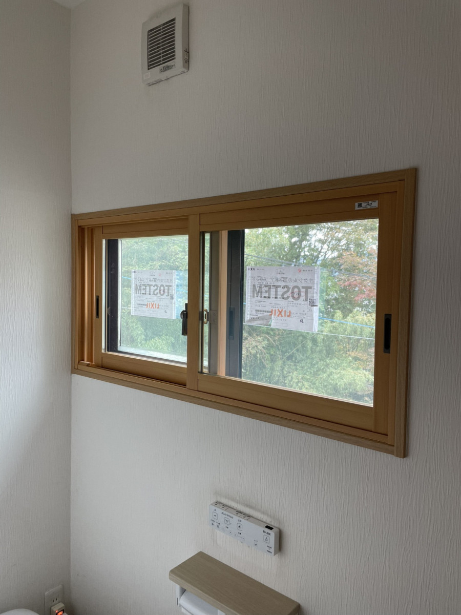 Reプレイス高崎の【トイレリフォーム】インプラス（遮熱タイプ）で夏涼しく冬暖かい！インプラス設置で変わる快適生活の施工後の写真1