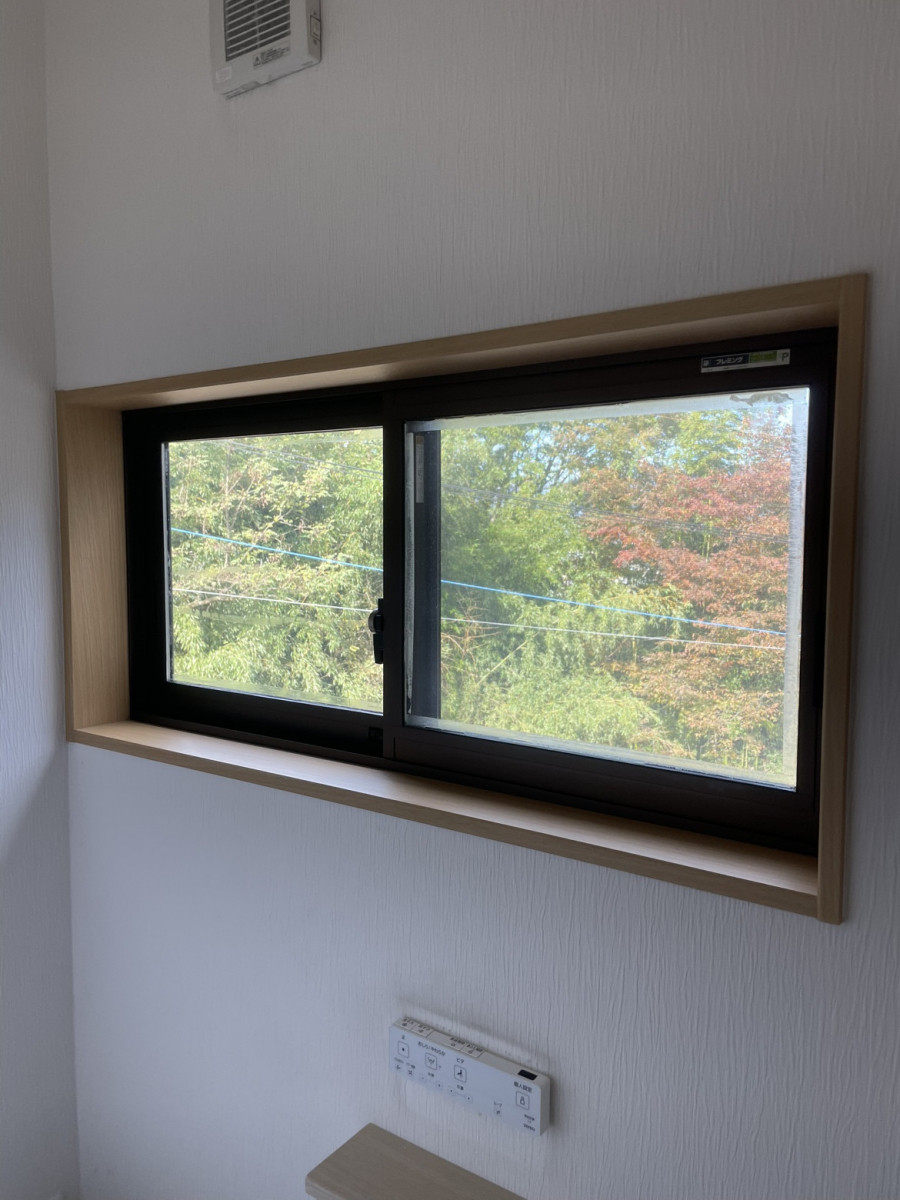 Reプレイス高崎の【トイレリフォーム】インプラス（遮熱タイプ）で夏涼しく冬暖かい！インプラス設置で変わる快適生活の施工前の写真1