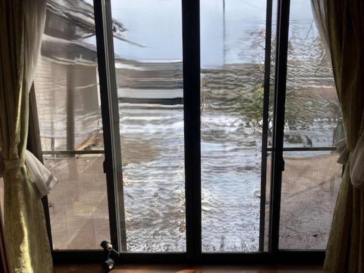 宮城ビルテックの友人との話題からの新聞折り込みチラシの施工前の写真3