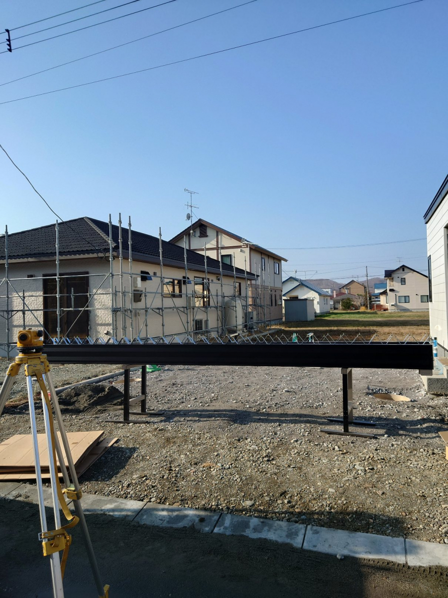 小玉硝子 千歳店のカーポート工事　LIXILカーポートST3000タイプの施工前の写真1